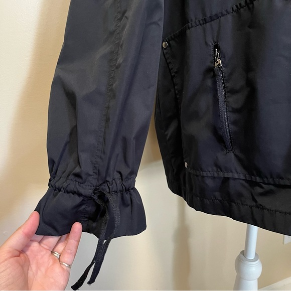 Façonnable Lightweight Water Resistant Jacket - Picture 8 of 14